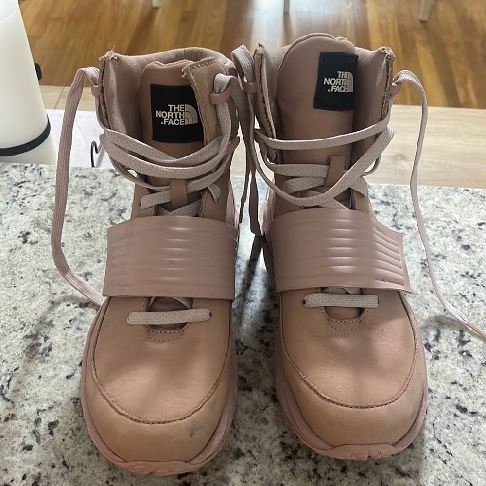 North face winter boots